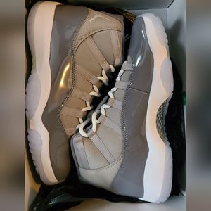 Air Jordan 11 Retro Mens